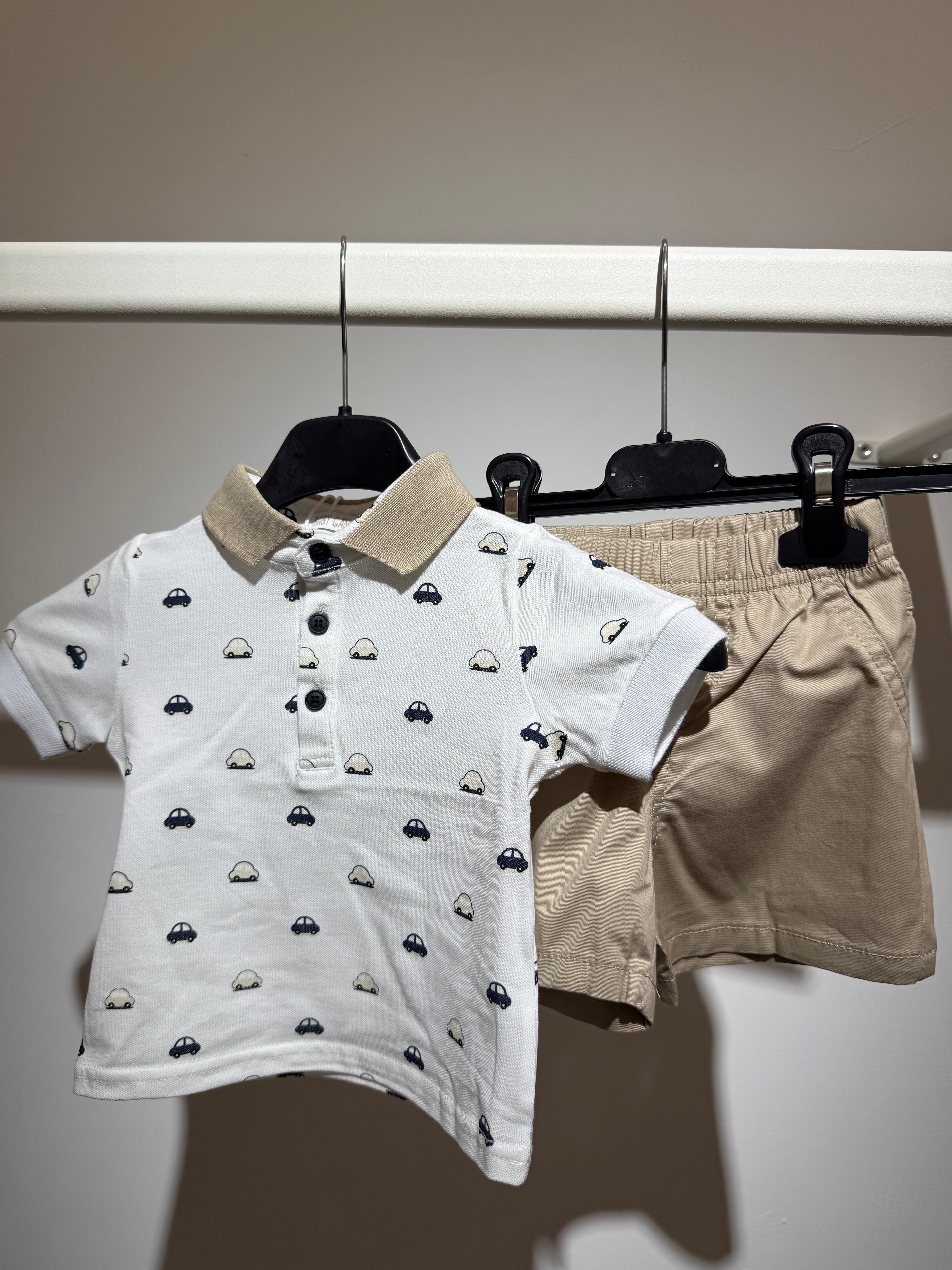 Set macchinina beige