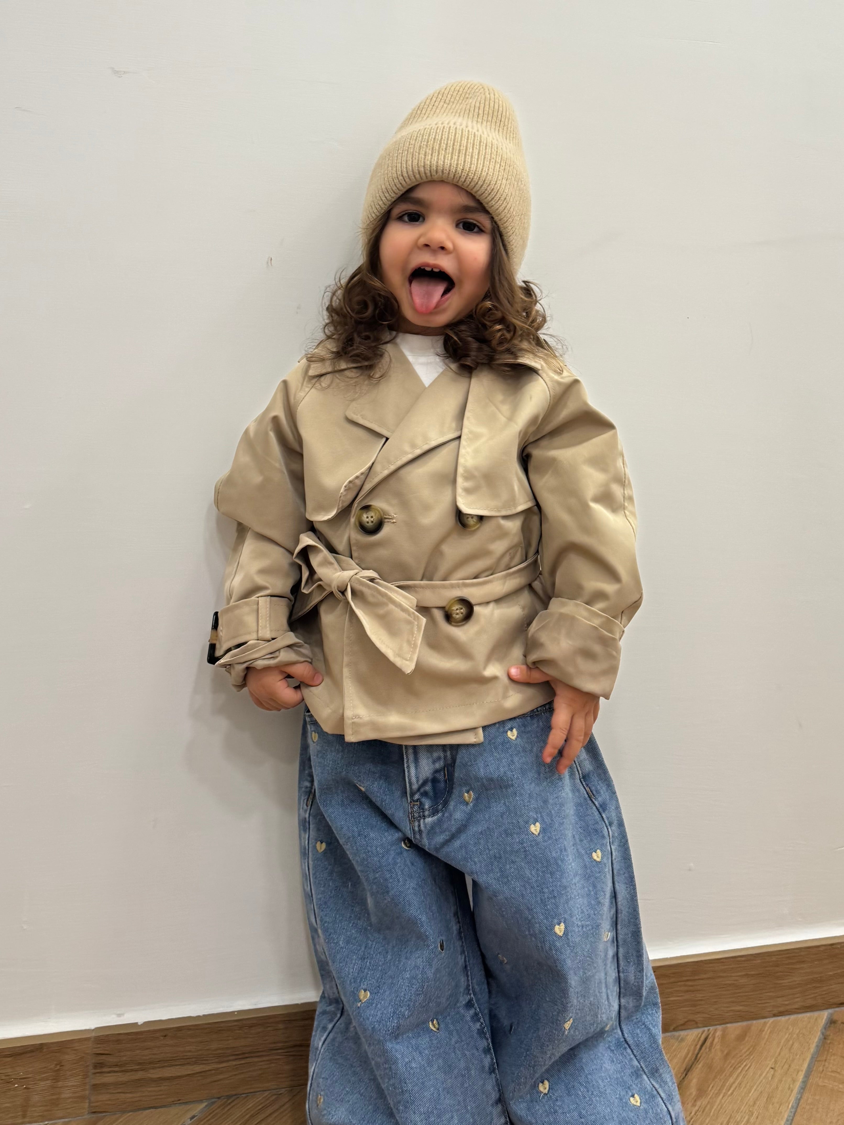 Trench lovely