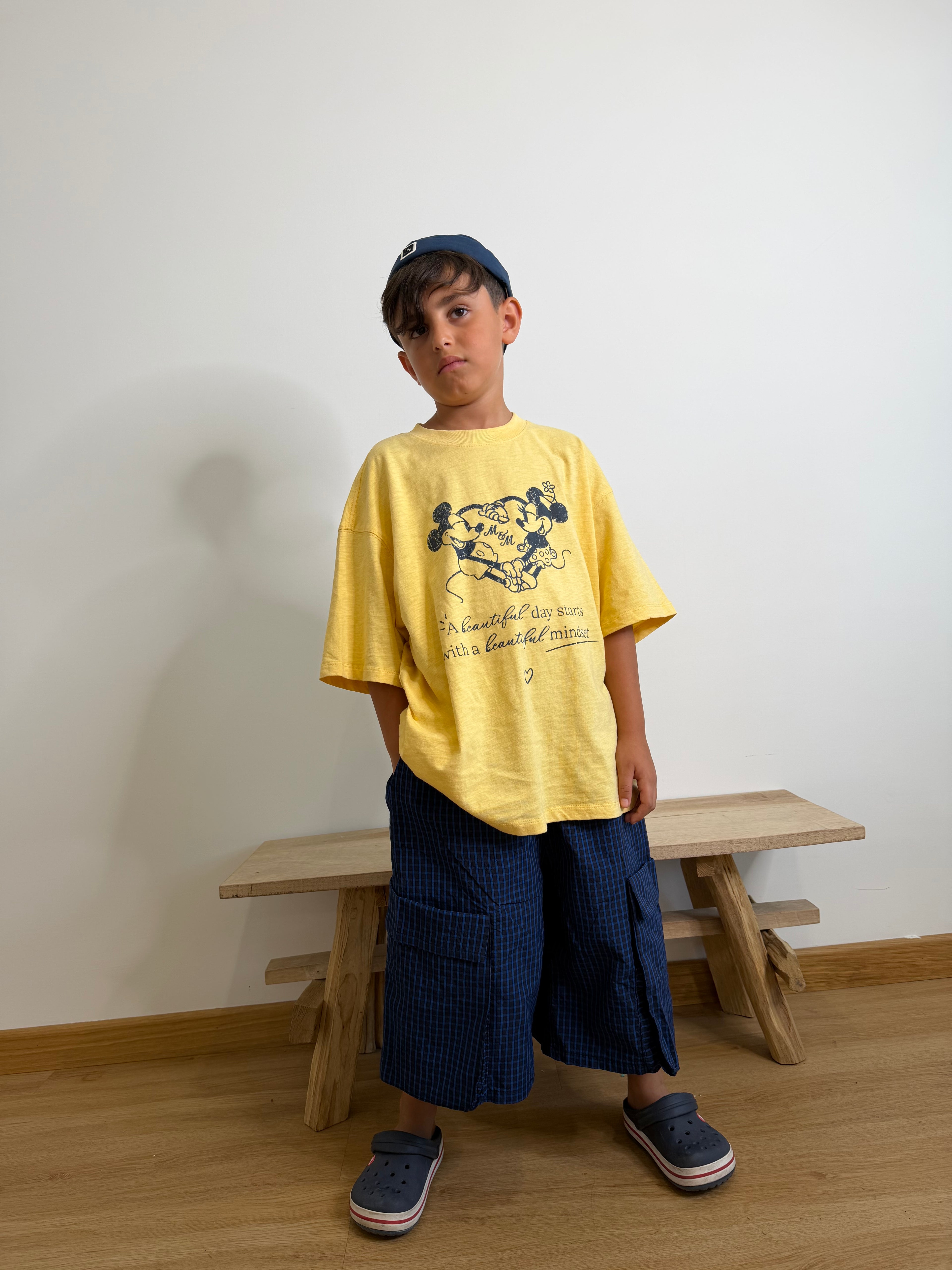 T-shirt yellow