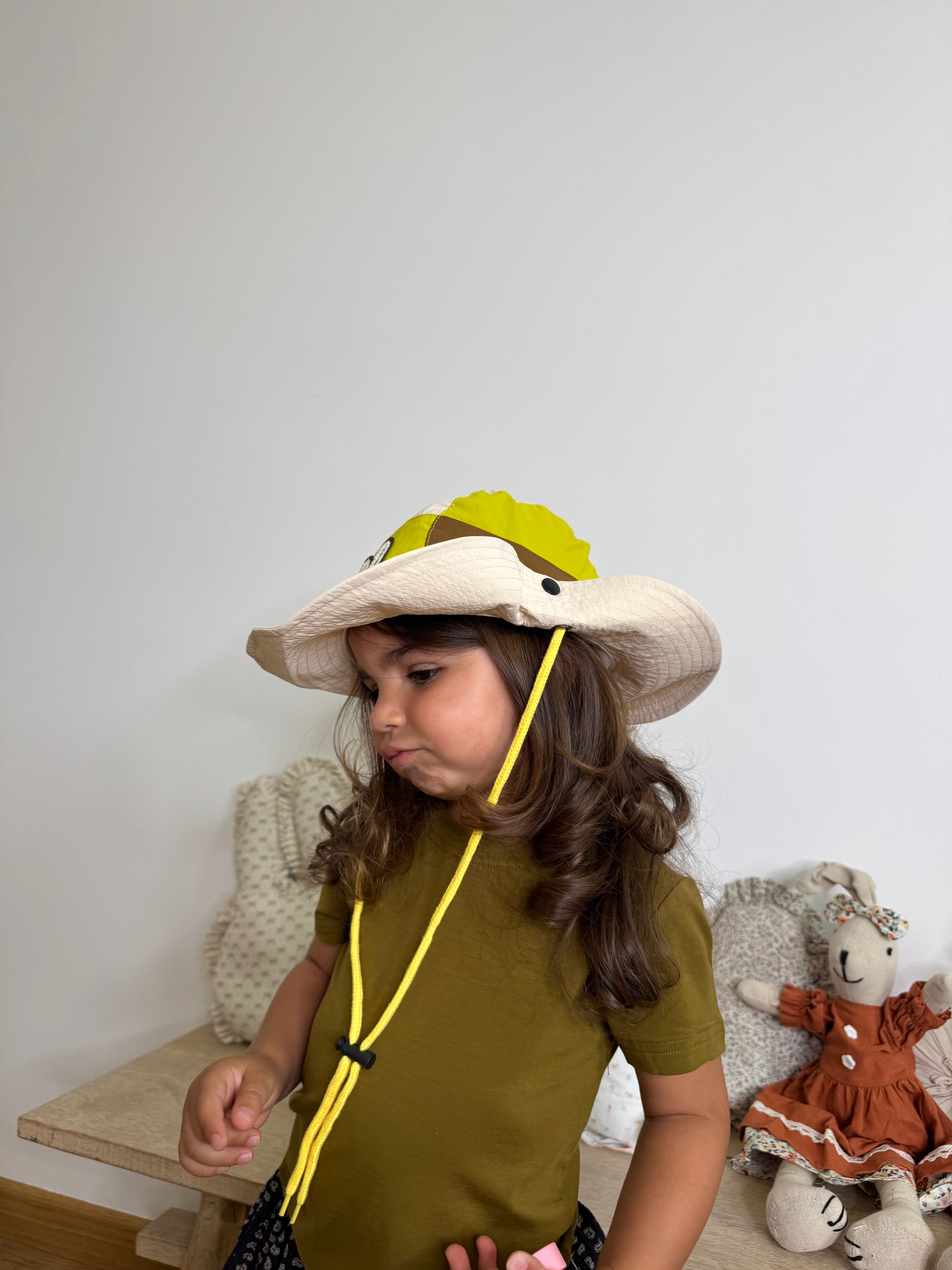 Cappello Wow
